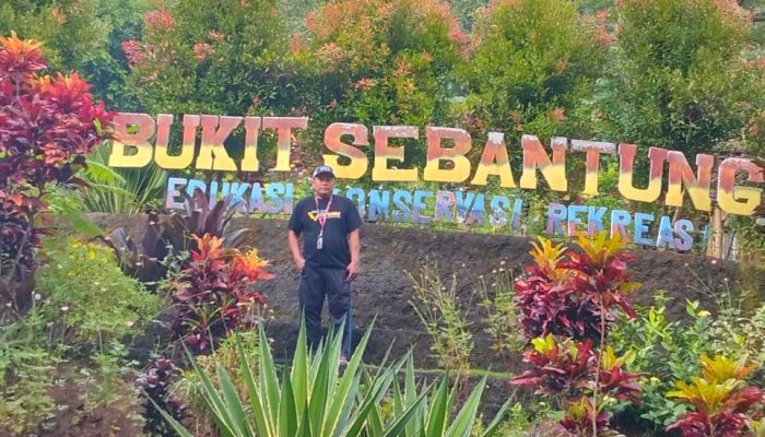 Menikmati Keindahan Air Terjun Bukit Sebantung: Surga Tersembunyi di Jatimulyo, Girimulyo