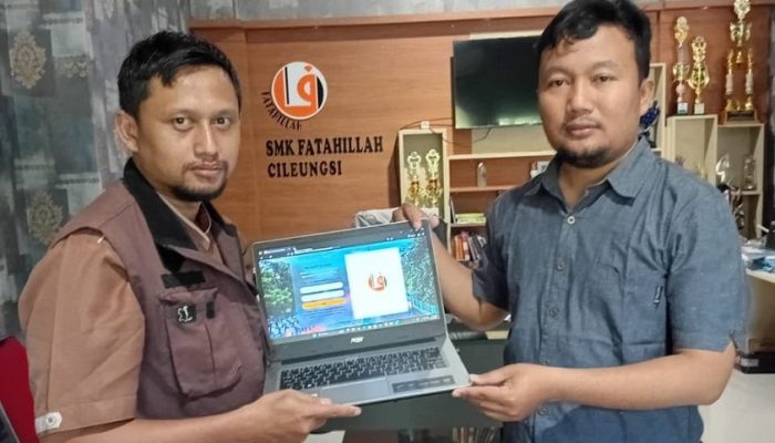 UNM Serahkan Aplikasi Inventori Barang ke SMK Fatahillah, Dukung Transformasi Digital Pendidikan