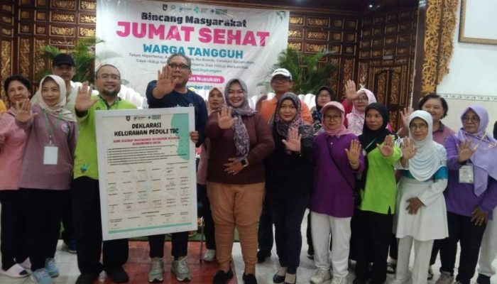 Deklarasi Kelurahan Peduli TBC, UBSI Kampus Solo Tunjukkan Kepedulian Kesehatan