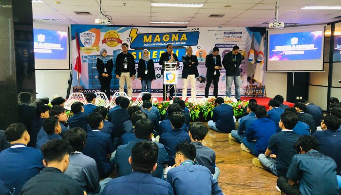 Intip Serunya Magna Cyber University 2025, dari Name Tag Sampai Game Teka-Teki