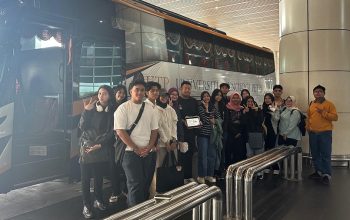 Mendarat di Malaysia, Mahasiswa Cyber University Disambut Hangat UTP