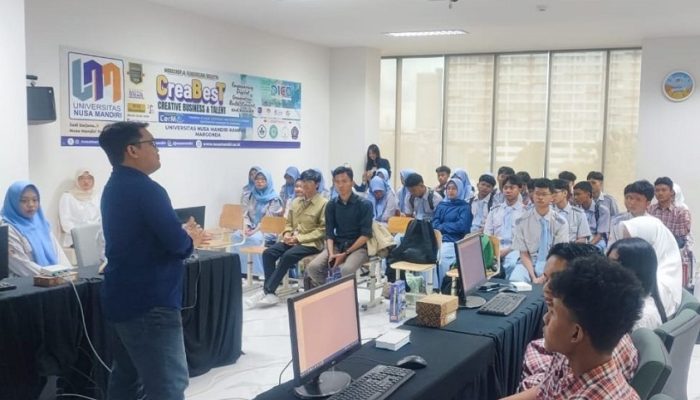 UNM Tanamkan Skill AI dan Jaringan Lewat CREABEST 2025