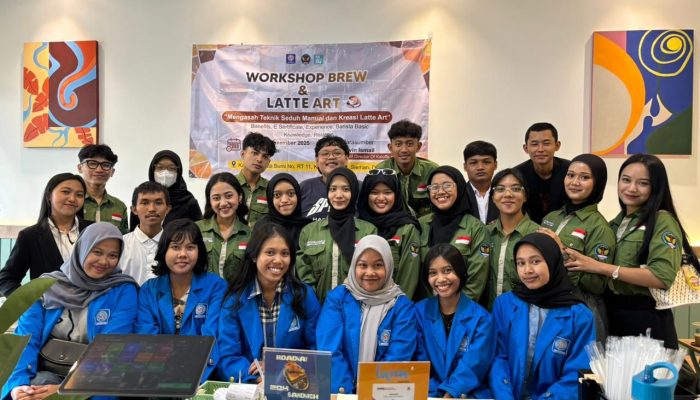 Tingkatkan Keterampilan Mahasiswa, Universitas Bina Sarana Informatika Kampus Yogyakarta Program Studi Perhotelan Gelar “Workshop Brew & Latte Art”