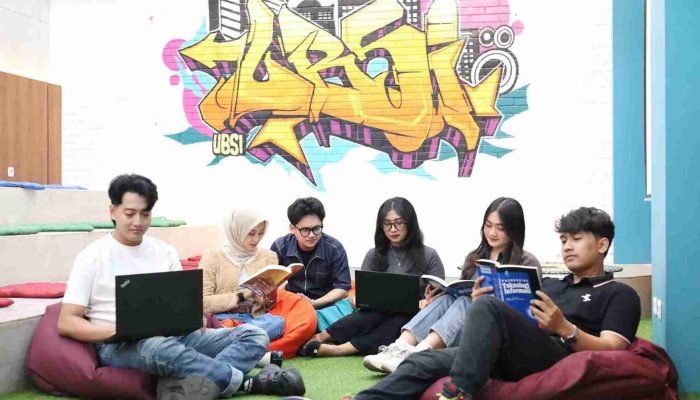 7 Alasan Harus Kuliah di Kampus yang Terakreditasi Unggul, Jangan Asal Pilih!