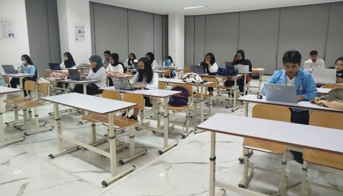 IPK Tinggi Penting? Tapi Itu Belum Cukup!