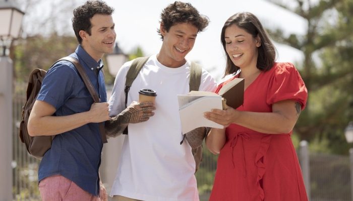 Mencari Kampus Relevan di Karawang? Pastikan yang Tak Sekadar untuk Mengejar Ijazah