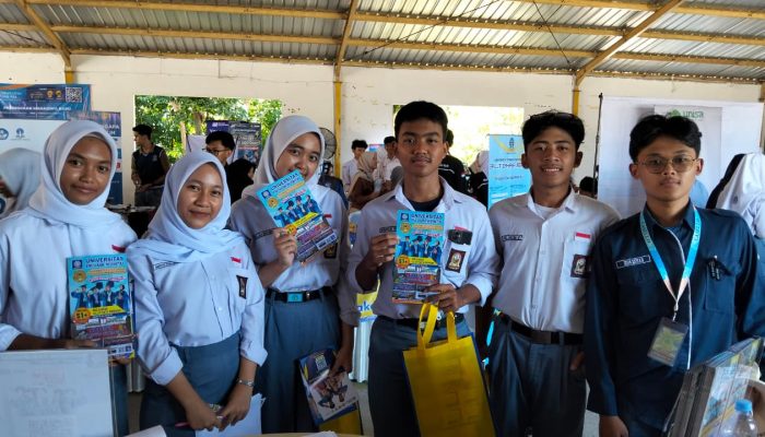 UBSI Yogyakarta Meriahkan Edufair SMAN 1 Wates, Hadirkan Informasi Beasiswa dan Pendaftaran Kuliah untuk Siswa SMA