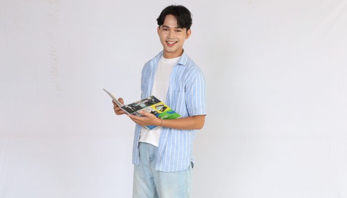 Kuliah Bukan Cuma Dapat Ijazah, Tapi Skill Digital yang Dipakai di Dunia Kerja