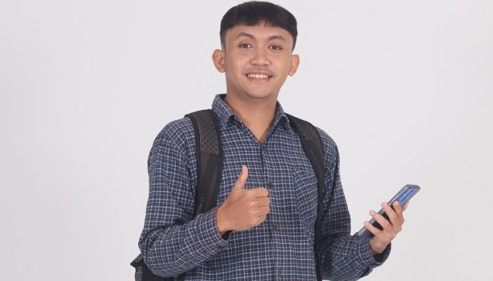 Biaya Kuliah Jadi Momok? Ini Cara Cerdas Kuliah Terjangkau di Kampus Digital Bisnis 2026