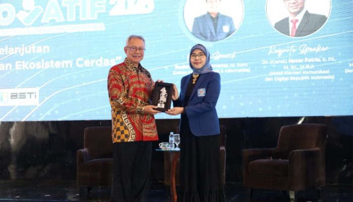 Dari Stunting hingga AI, Seminar Nasional FTI UBSI Soroti Solusi Digital untuk Masalah Nasional