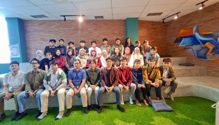 Perpustakaan Cyber University Perkuat Pendampingan Skripsi Mahasiswa