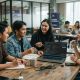 Digital Skill Gap: Tantangan Generasi Muda Menghadapi Era AI dan Otomasi