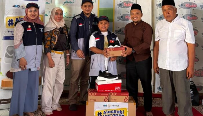 Terinspirasi Film Children of Heaven, Yayasan AMS dan Carvil Luncurkan Program #AlasKakiHarapan, Targetkan 1.000 Sepatu untuk Anak Indonesia